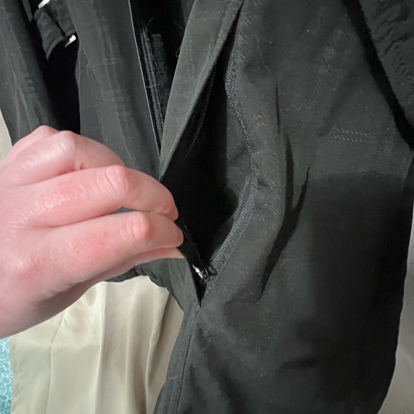 Women's Jaclyn Smith Black Winter Coat with Hood - Picture 6 of 9